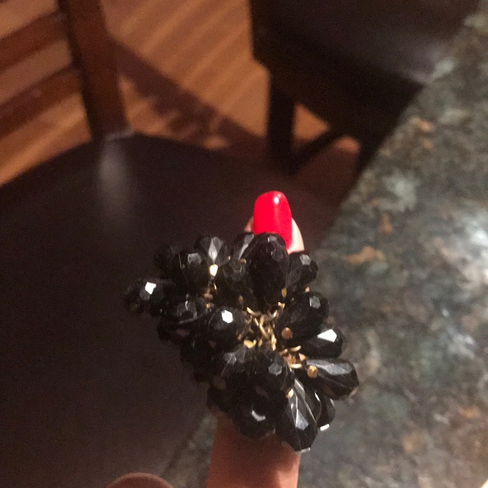 Black jet ring🌺